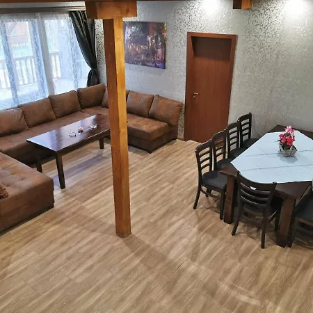 Feriehus еко *
